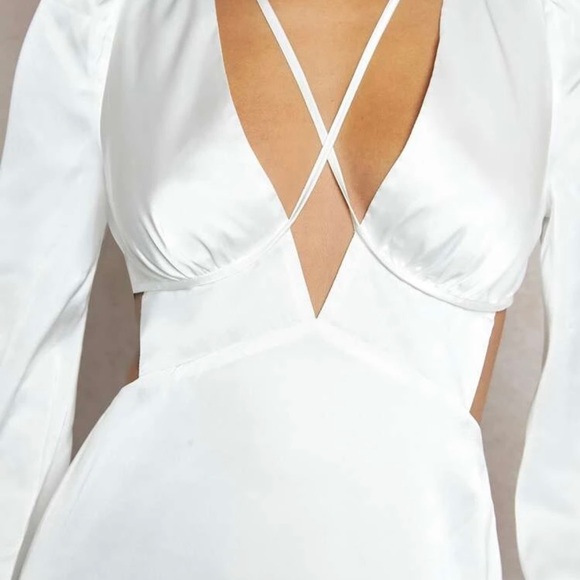 BRAND NEW - Picture 3 of 3